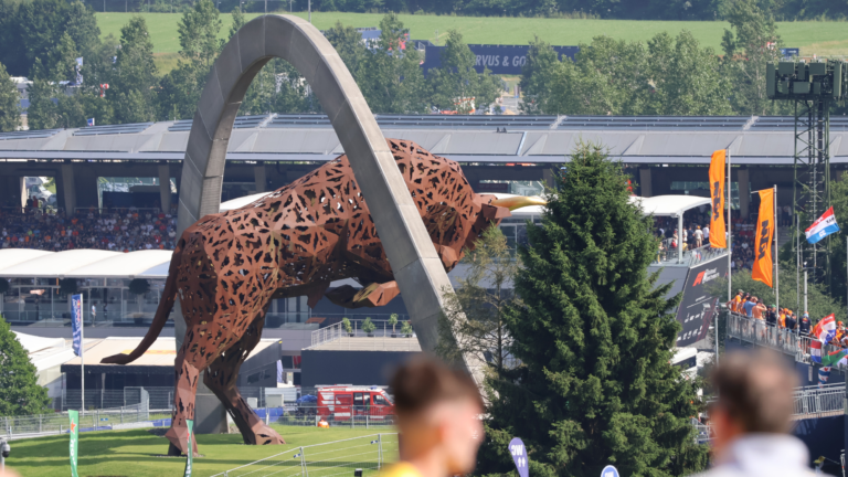 Austrian Grand Prix Journey: Scenic Landscapes and Exciting Races from Graz to Vienna